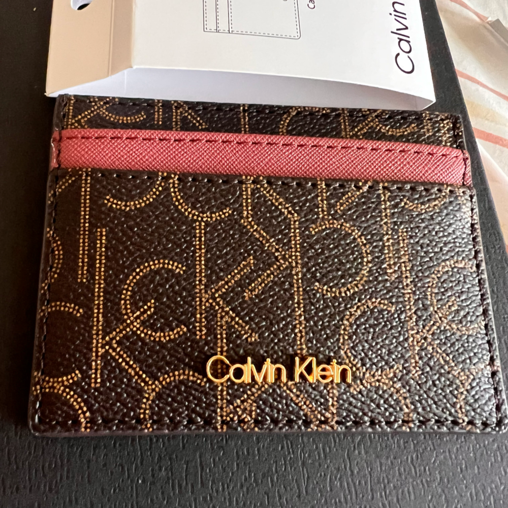 CALVIN KLEIN CARD  WALLET WITH MULTIPLE HOLDER